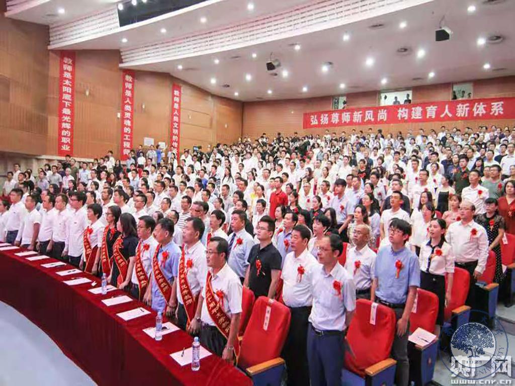 ce1a095067104537a3c62c1eba8ca480.jpg 3.jpg