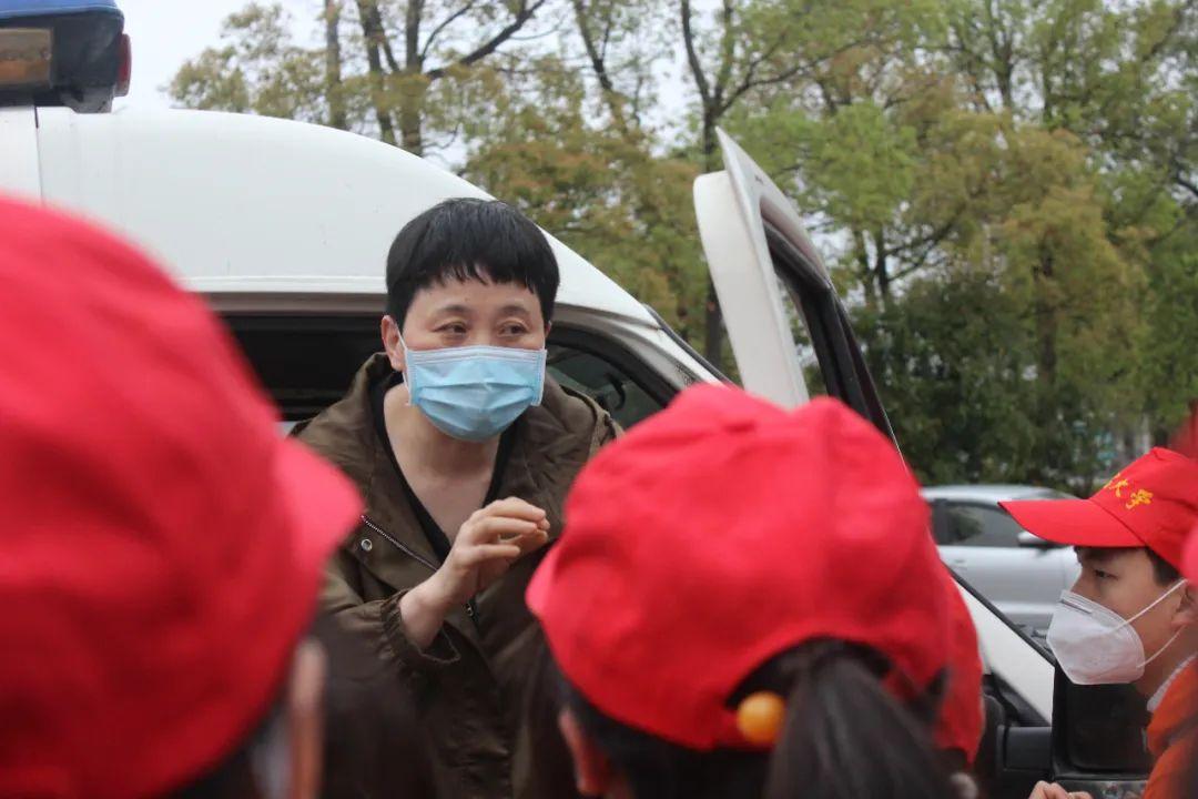 ad4e0fbc141543e78a5b6051ec84b554.jpg ad4e0fbc141543e78a5b6051ec84b554.jpg
