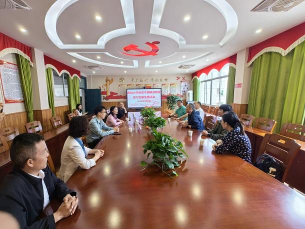 副校长葛刚赴上饶余干访企拓岗并调研体育专业学生实习支教情况