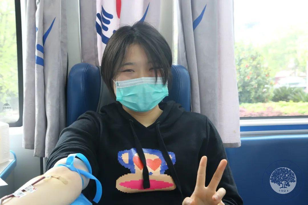 11f7870a76864ea699d9beebb74169d9.jpg 11f7870a76864ea699d9beebb74169d9.jpg