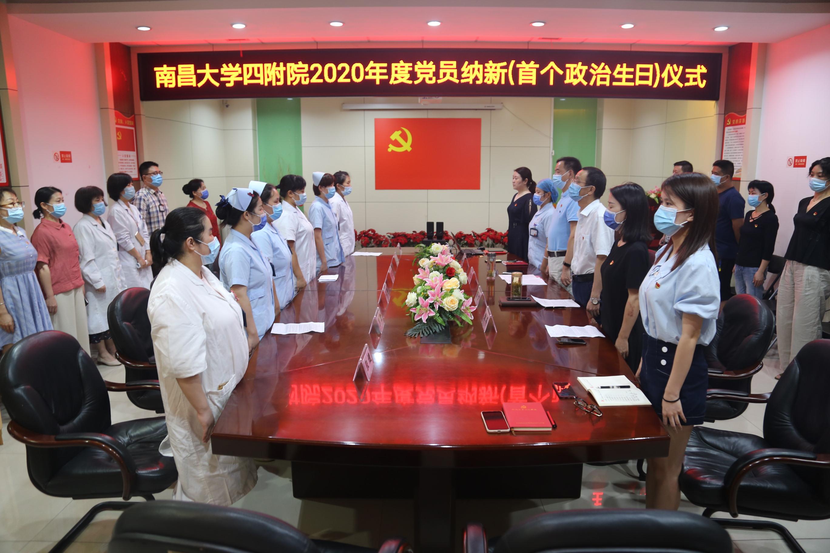 a854e104da9d4c1582472763c9ad3918.jpg a854e104da9d4c1582472763c9ad3918.jpg