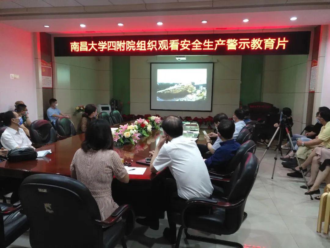 bb48f8a986224c48b559afd33e202682.jpg bb48f8a986224c48b559afd33e202682.jpg