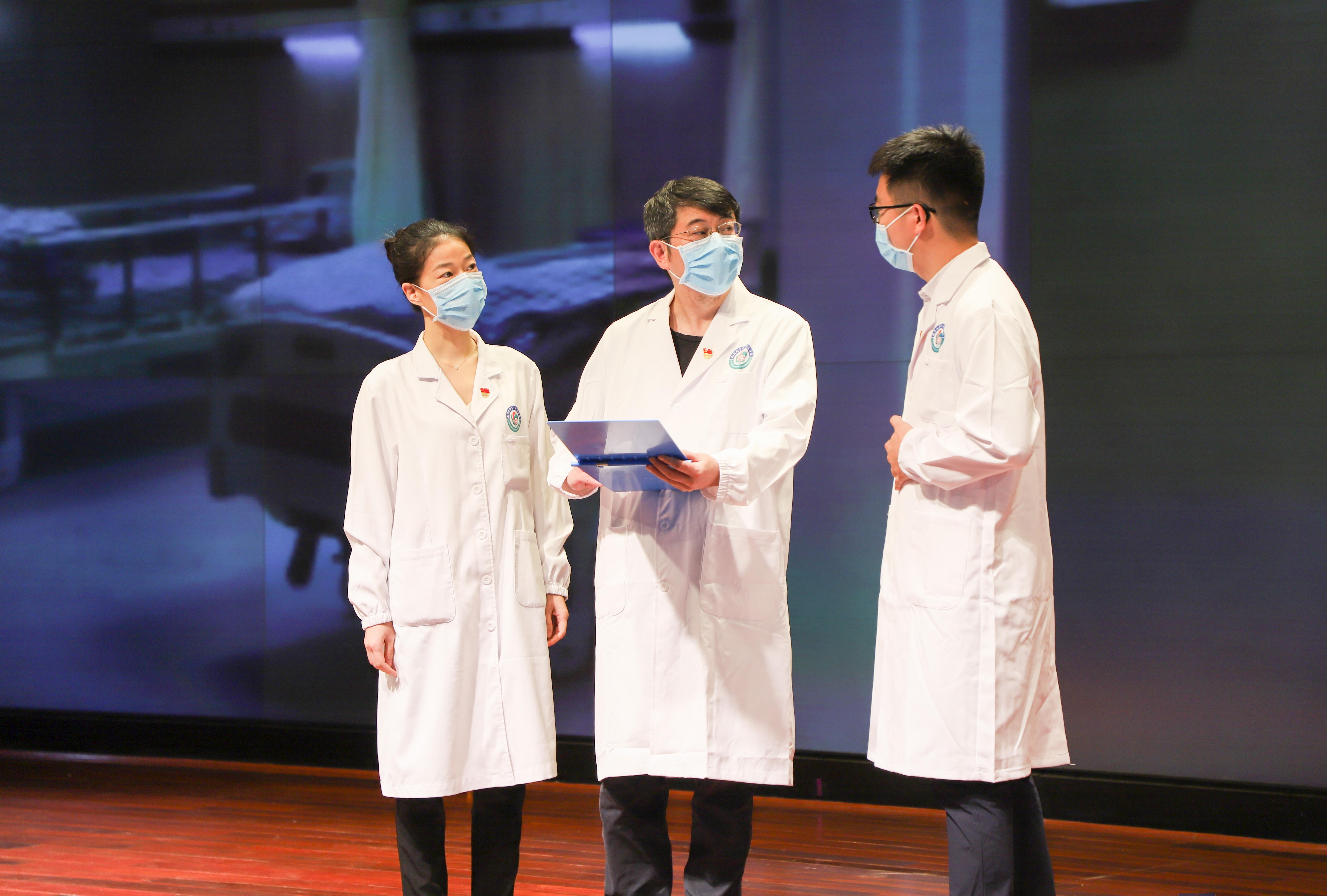 24af93b8f59747669bc3d27901e5c2cd.jpg 24af93b8f59747669bc3d27901e5c2cd.jpg