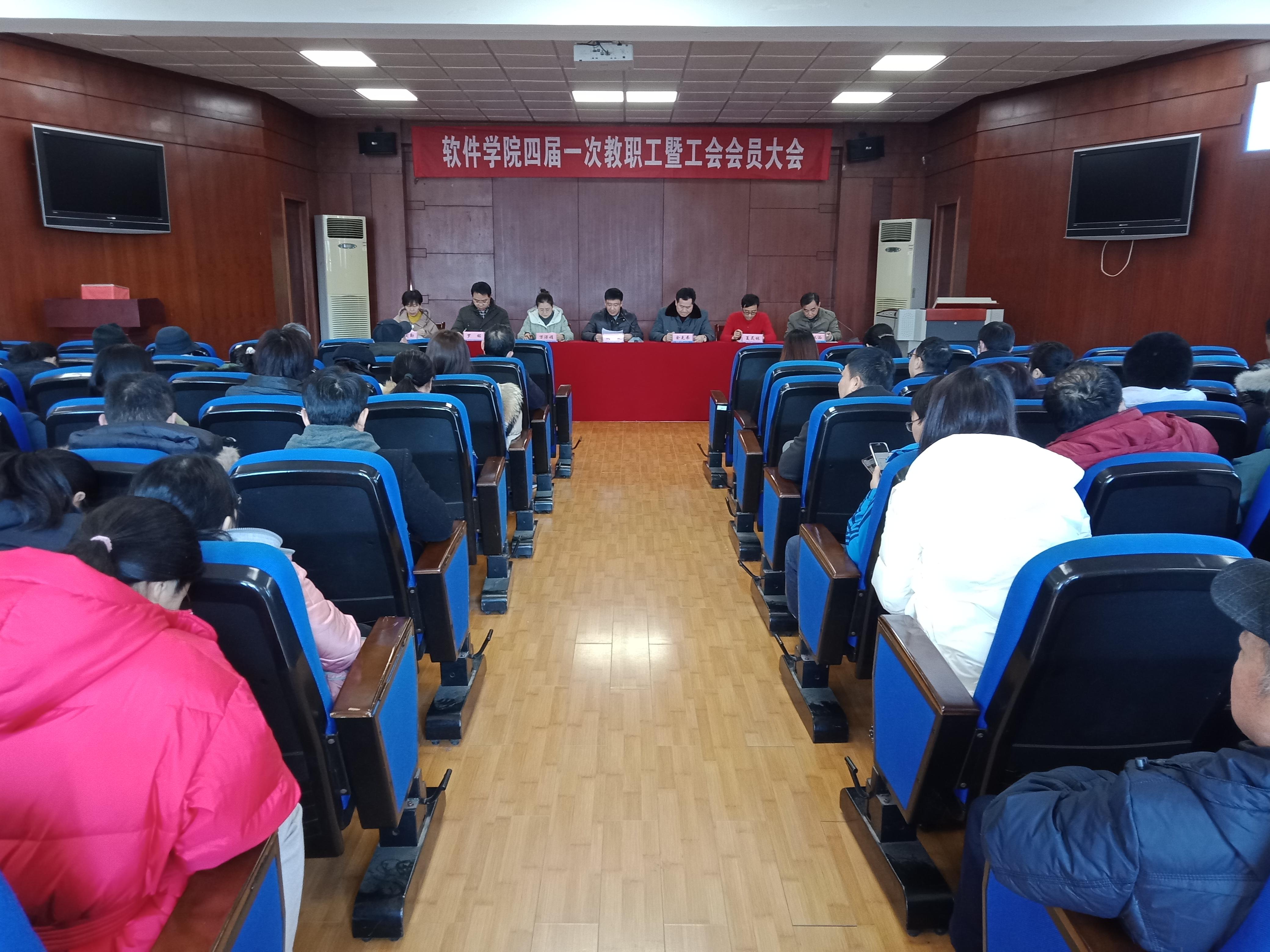 52a8b419d5bb4c57ac0afa7d172f51ab.jpg 52a8b419d5bb4c57ac0afa7d172f51ab.jpg