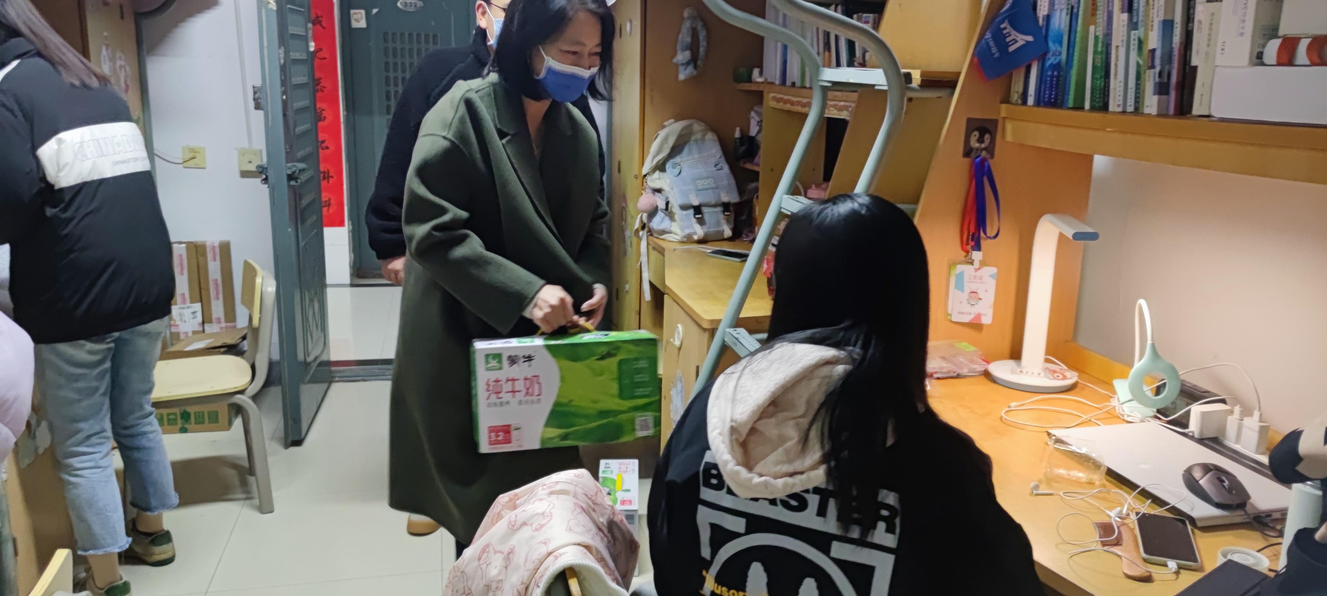 7a25d02f35254a4782f4b3cdc333db4f.jpg 7a25d02f35254a4782f4b3cdc333db4f.jpg