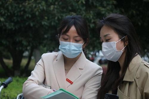 70d7e41750f04928aed26e4110381e01.jpg 70d7e41750f04928aed26e4110381e01.jpg