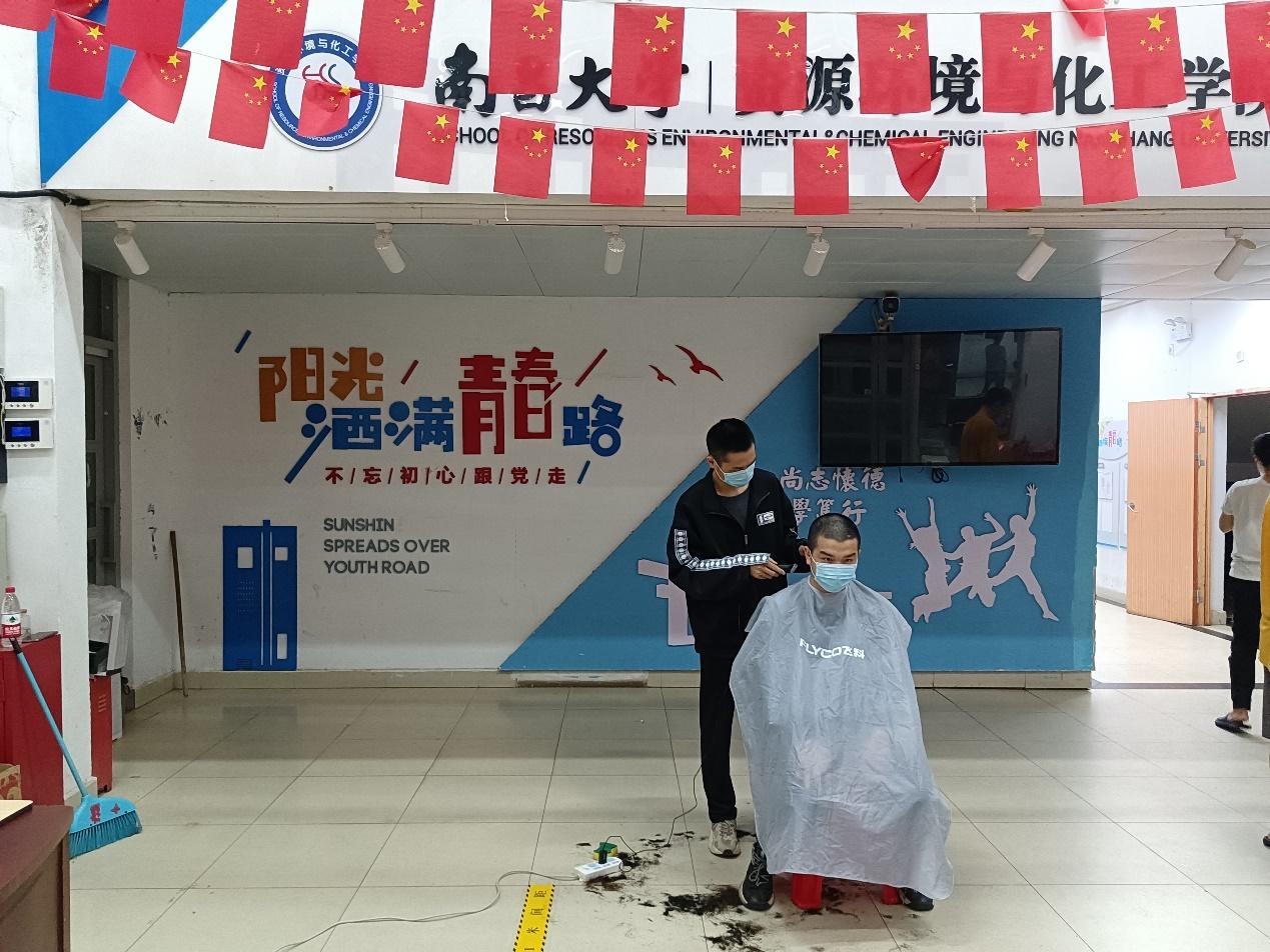 43ee67ec3ea145db8e7405529f93ec54.png 43ee67ec3ea145db8e7405529f93ec54.png