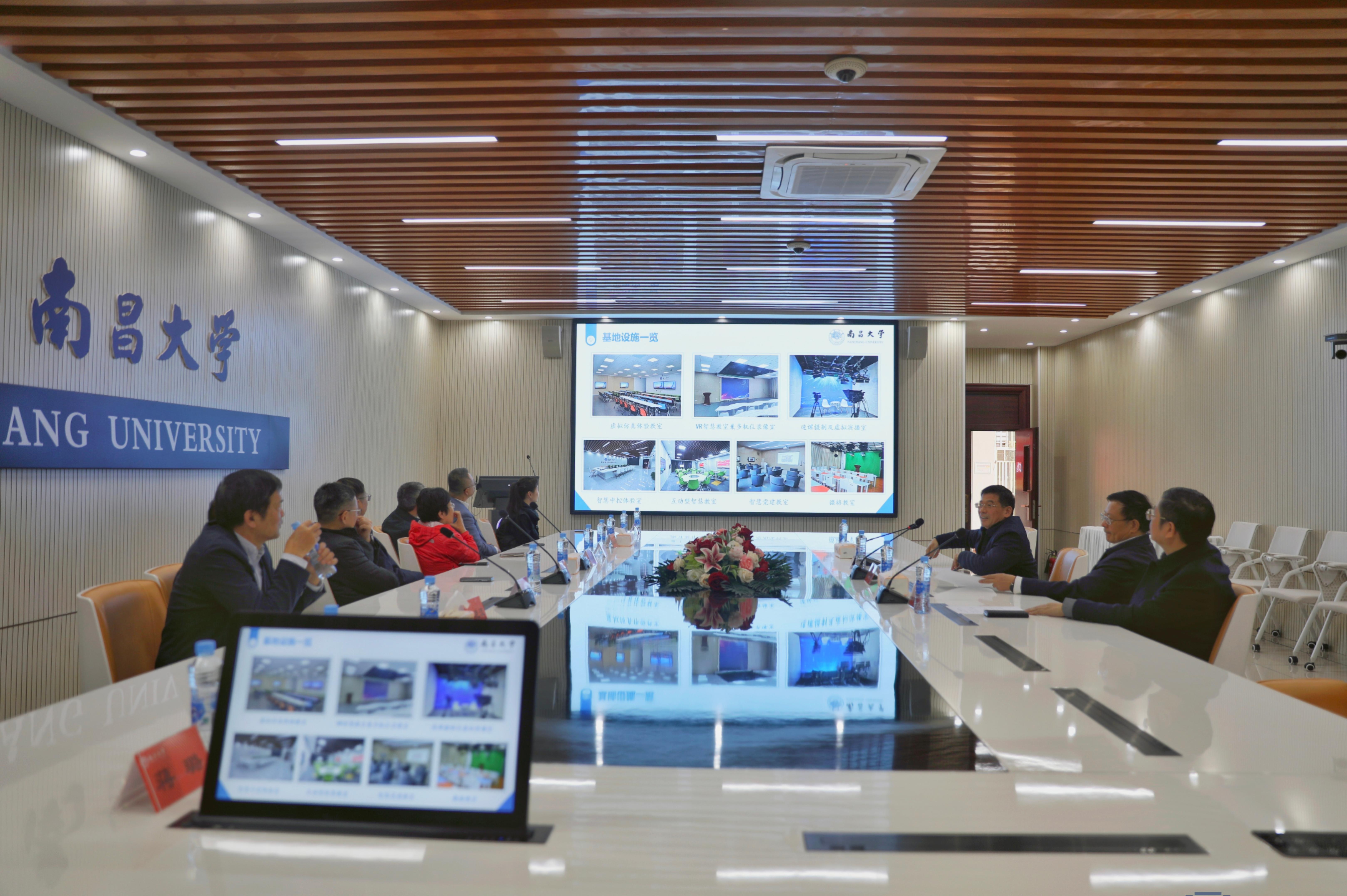 a7bb786d2cd34903bd08b81774725dd9.jpg a7bb786d2cd34903bd08b81774725dd9.jpg