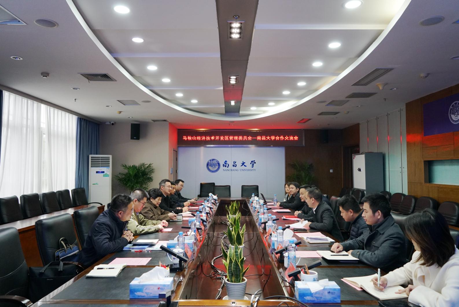 4f9d473ea72d4a729caf58c4272a223c.jpg 4f9d473ea72d4a729caf58c4272a223c.jpg