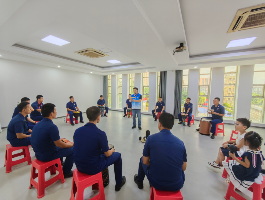 南昌青云谱区“‘音’为有你 ‘乐’润心灵”主题活动走进消防警营 南昌青云谱区“‘音’为有你 ‘乐’润心灵”主题活动走进消防警营